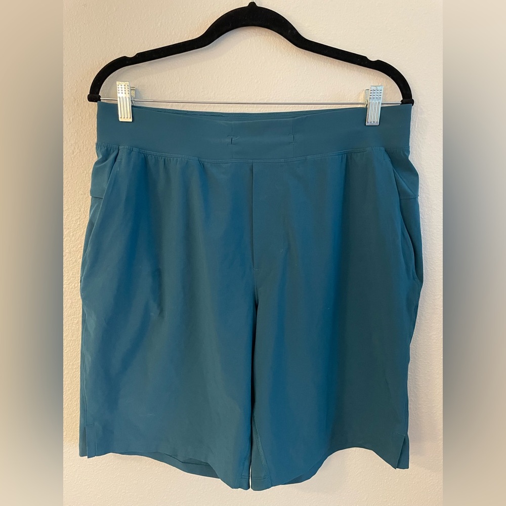 Lululemon T.H.E Linerless Shorts 9 in Inseam